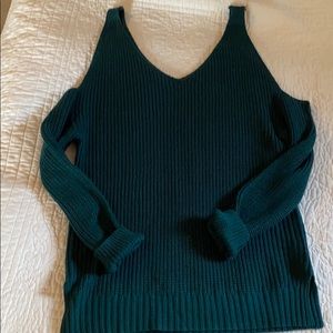 Daytrip open shoulder sweater